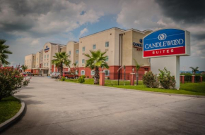 Гостиница Candlewood Suites New Iberia, an IHG Hotel  Нью Иберия